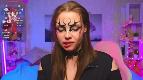 Snapshot of hollisbelch chatting on February 1, 2025, 5:05 pm Lux online show from February 1, 2025, 5:05 pm