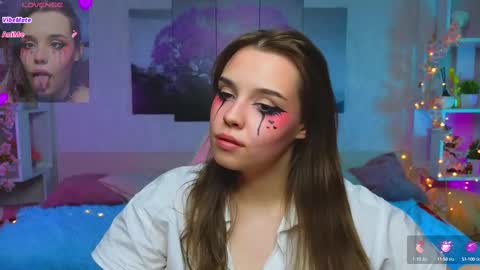 Snapshot of hollisbelch chatting on March 6, 2025, 12:21 am Lux online show from March 6, 2025, 12:21 am