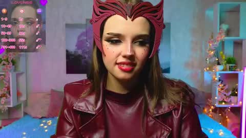 Snapshot of hollisbelch chatting on March 11, 2025, 6:08 pm Lux online show from March 11, 2025, 6:08 pm