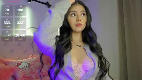 Snapshot of holly_444 chatting on April 11, 2026, 3:22 am Once online show from April 11, 2026, 3:22 am