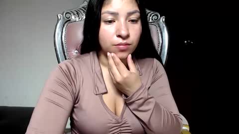 holly online show from January 15, 2025, 9:02 am