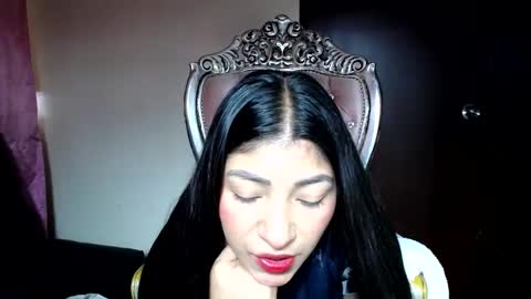 holly online show from September 12, 2025, 12:05 pm