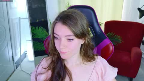 Lana online show from July 22, 2026, 1:58 pm