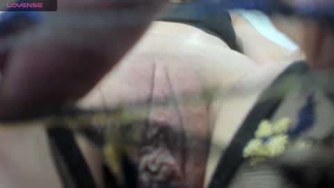 Snapshot of holly_little2 chatting on February 24, 2025, 8:58 pm Sophie online show from February 24, 2025, 8:58 pm