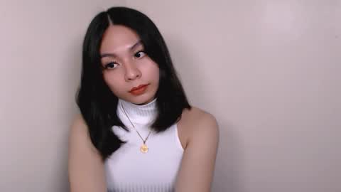 hollyaki69 online show from February 2, 2026, 2:49 pm