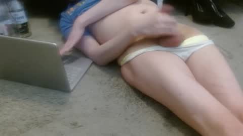 Holly Hawkes online show from December 15, 2025, 9:19 pm