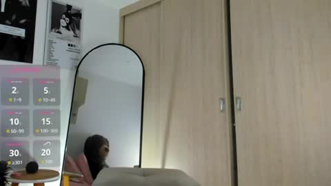  holly princess mermaid  online show from June 20, 2026, 1:52 am