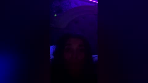 Brat online show from December 18, 2025, 9:26 am