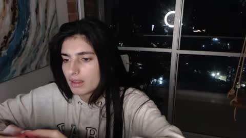 Snapshot of hollyshit_ chatting on February 13, 2025, 12:46 am hollyshit_ online show from February 13, 2025, 12:46 am