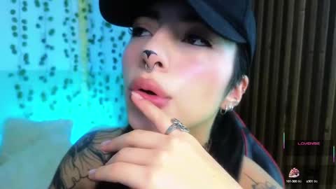 holly online show from January 19, 2025, 6:21 pm