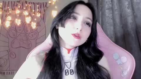 Ho Lee Sheet online show from November 9, 2025, 6:39 pm