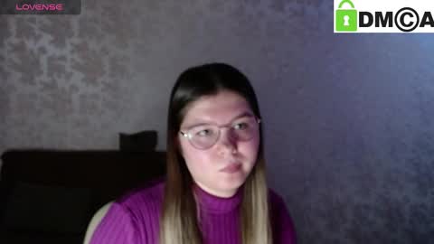 Welcome guys  Pleasure to see you all here  My name is MichaelaTip menu is active Private is open  online show from March 4, 2025, 8:35 am