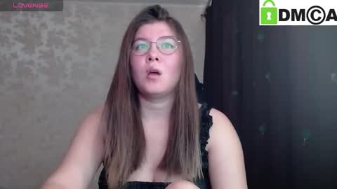 Snapshot of holy_michela chatting on October 8, 2025, 4:32 am Welcome guys Pleasure to see you all here My name is MichaelaTip menu is active Private is open online show from October 8, 2025, 4:32 am