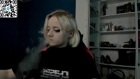 holy_mistresss online show from December 17, 2025, 10:10 am