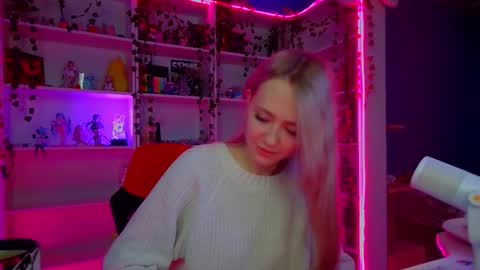 Snapshot of holy_rumi chatting on October 7, 2025, 11:40 am Rumi online show from October 7, 2025, 11:40 am