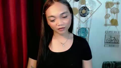 Bella online show from December 18, 2025, 12:38 am