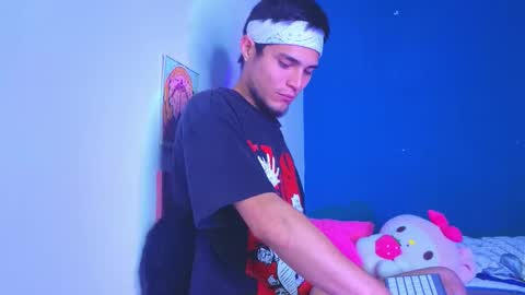      online show from November 7, 2025, 4:34 am