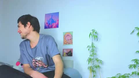 Snapshot of holy_taby_ chatting on March 9, 2026, 3:32 am online show from March 9, 2026, 3:32 am