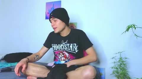 Snapshot of holy_taby_ chatting on March 29, 2026, 8:25 am online show from March 29, 2026, 8:25 am