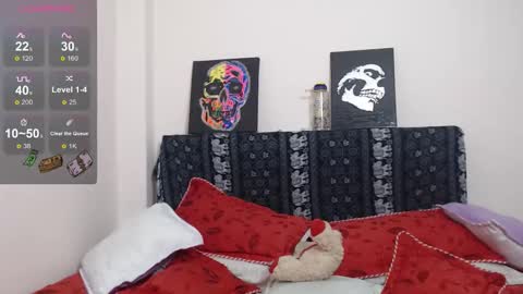 Snapshot of holydeath_1 chatting on December 14, 2025, 12:05 am Milena online show from December 14, 2025, 12:05 am