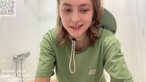 Snapshot of holydori chatting on February 12, 2025, 4:00 pm dori not holy get my tg channel with link from description under last photo online show from February 12, 2025, 4:00 pm