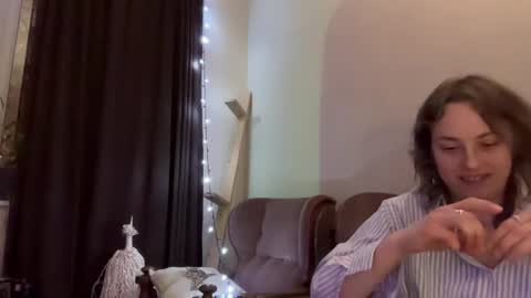 Snapshot of holydori chatting on February 22, 2025, 9:15 pm dori not holy get my tg channel with link from description under last photo online show from February 22, 2025, 9:15 pm