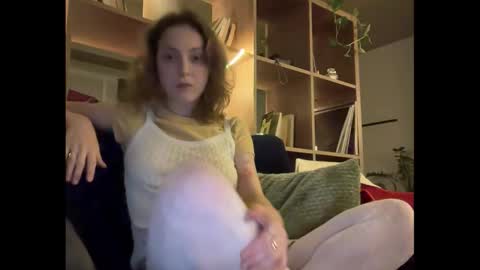 dori not holy get my tg channel with link from description under last photo online show from September 11, 2025, 8:53 pm