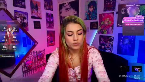 Snapshot of holyeva chatting on February 11, 2025, 9:03 pm   online show from February 11, 2025, 9:03 pm