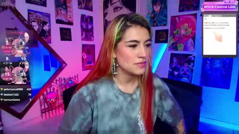 Snapshot of holyeva chatting on February 20, 2025, 10:15 pm   online show from February 20, 2025, 10:15 pm