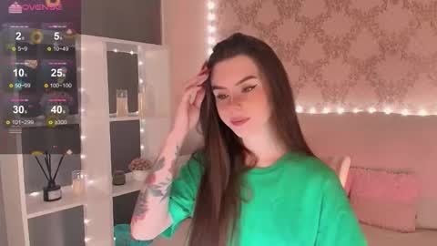 Snapshot of holymiax chatting on February 13, 2026, 3:24 am Mia online show from February 13, 2026, 3:24 am