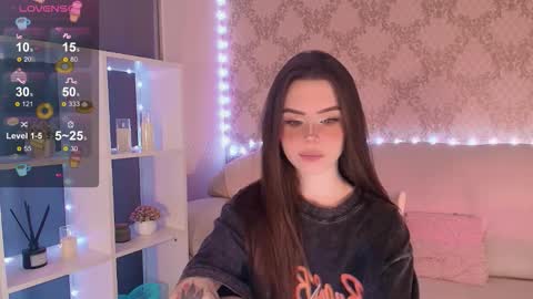 Snapshot of holymiax chatting on February 21, 2026, 3:29 am Mia online show from February 21, 2026, 3:29 am