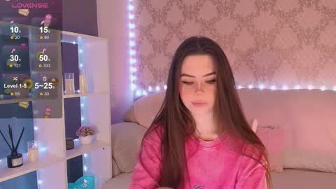 Snapshot of holymiax chatting on February 25, 2026, 3:27 am Mia online show from February 25, 2026, 3:27 am