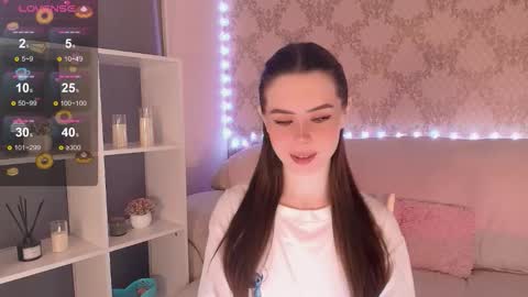 Snapshot of holymiax chatting on March 6, 2026, 3:47 am Mia online show from March 6, 2026, 3:47 am