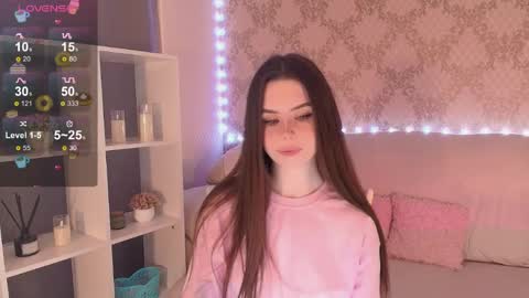 Snapshot of holymiax chatting on March 9, 2026, 3:54 am Mia online show from March 9, 2026, 3:54 am