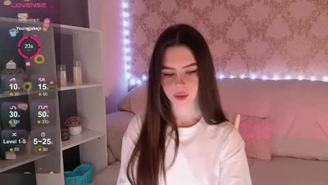 Snapshot of holymiax chatting on March 13, 2026, 3:46 am Mia online show from March 13, 2026, 3:46 am