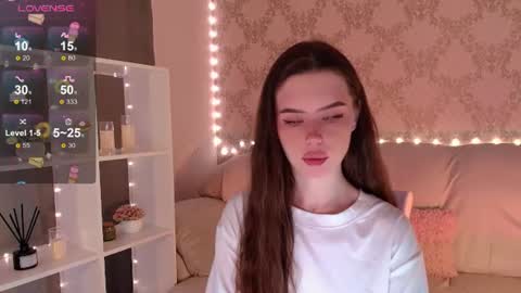 Mia online show from August 8, 2026, 3:19 am