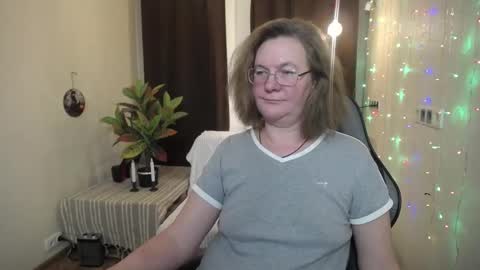 holymilfa online show from January 26, 2025, 4:41 pm