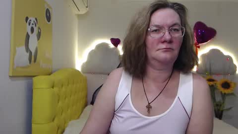 holymilfa online show from February 21, 2025, 2:48 pm