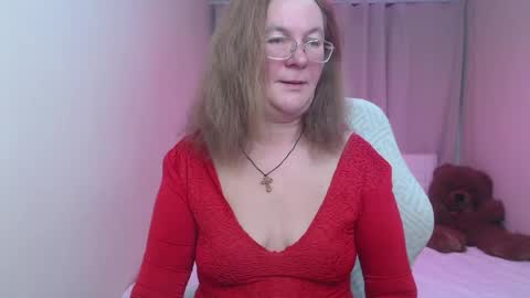 Snapshot of holymilfa chatting on April 20, 2026, 12:41 pm holymilfa online show from April 20, 2026, 12:41 pm
