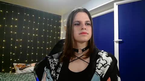 Honelints boyblonde hair AsterMIntfemboybrown hair online show from January 8, 2025, 9:12 pm
