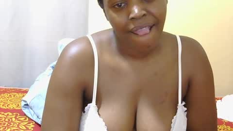 Snapshot of honey_caddy chatting on June 12, 2026, 6:23 am honey_caddy online show from June 12, 2026, 6:23 am