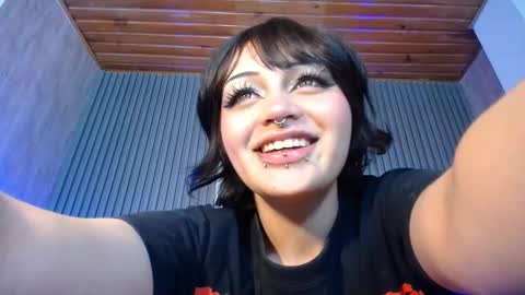 Snapshot of honey_dark chatting on December 17, 2024, 7:07 am Honney online show from December 17, 2024, 7:07 am