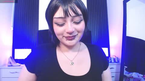 Snapshot of honey_dark chatting on February 5, 2025, 2:29 am Honney online show from February 5, 2025, 2:29 am