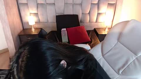 Snapshot of honey_dark chatting on February 20, 2026, 11:22 am Honney online show from February 20, 2026, 11:22 am