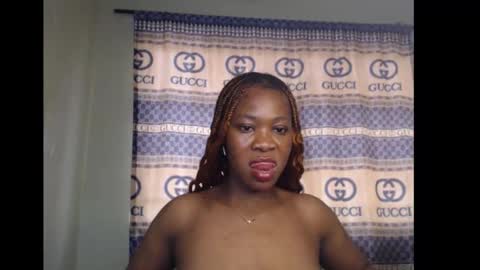 Flora online show from October 13, 2025, 9:20 am