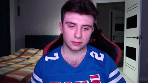 Wolfy online show from March 10, 2025, 11:16 pm