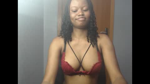 Snapshot of honey_juicydoll chatting on November 3, 2025, 11:55 am Sonia online show from November 3, 2025, 11:55 am