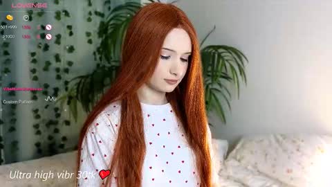 LETTY online show from November 5, 2025, 5:35 pm