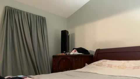 honey_man14 online show from January 6, 2026, 7:50 pm