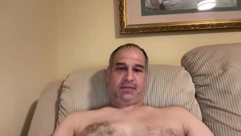honey_man14 online show from April 26, 2026, 2:09 am